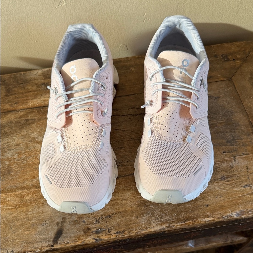 On Running Women's Pink Cloud-Style Running Sneakers - Picture 2 of 7